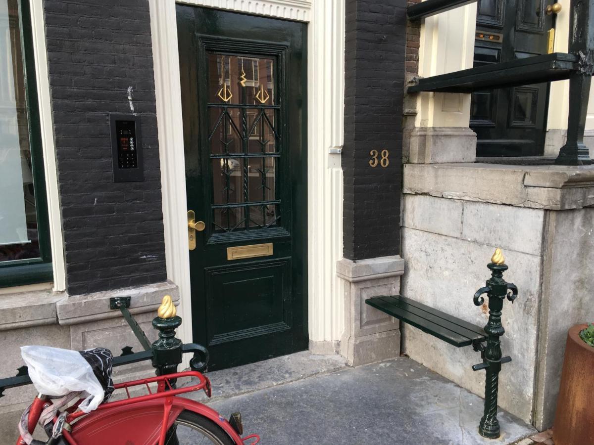 Kangaroom Amsterdam Bagian luar foto