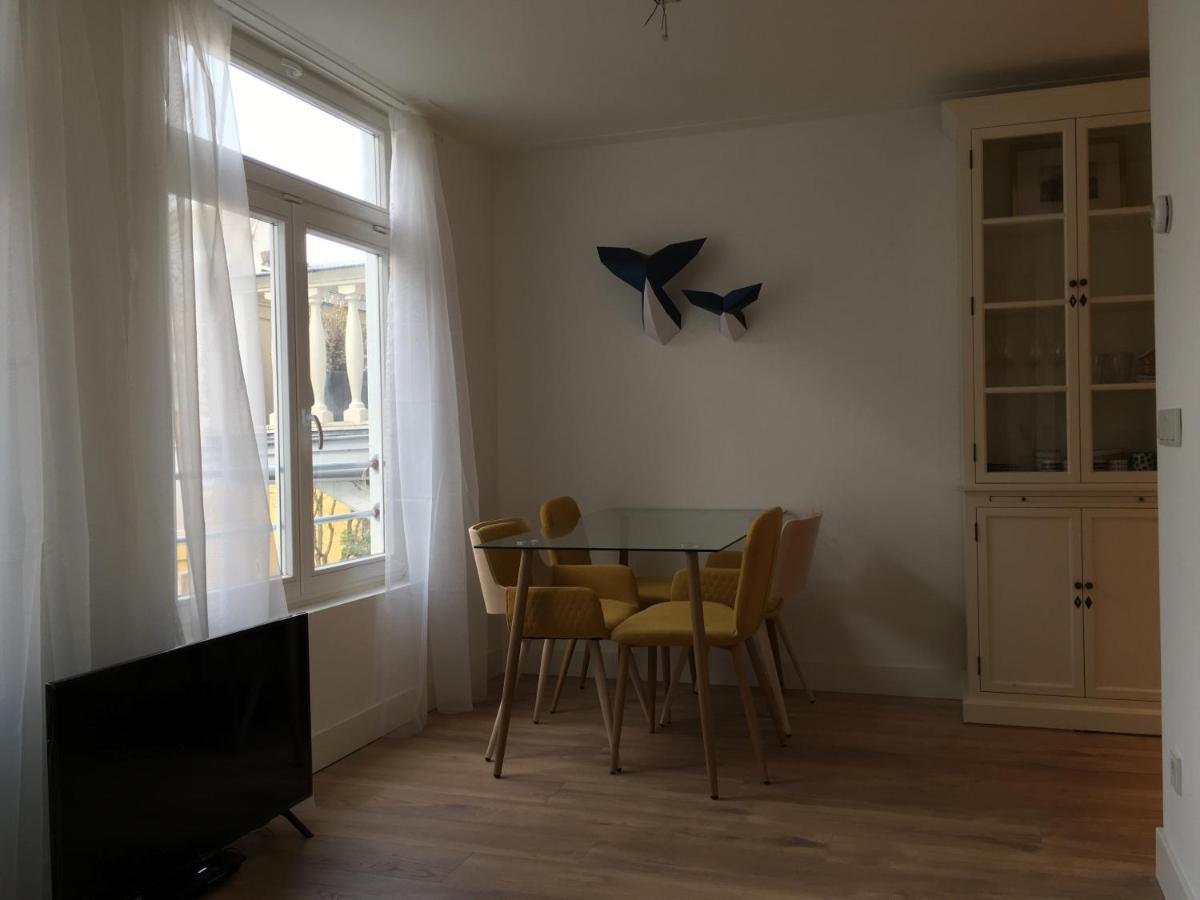 Kangaroom Amsterdam Bagian luar foto